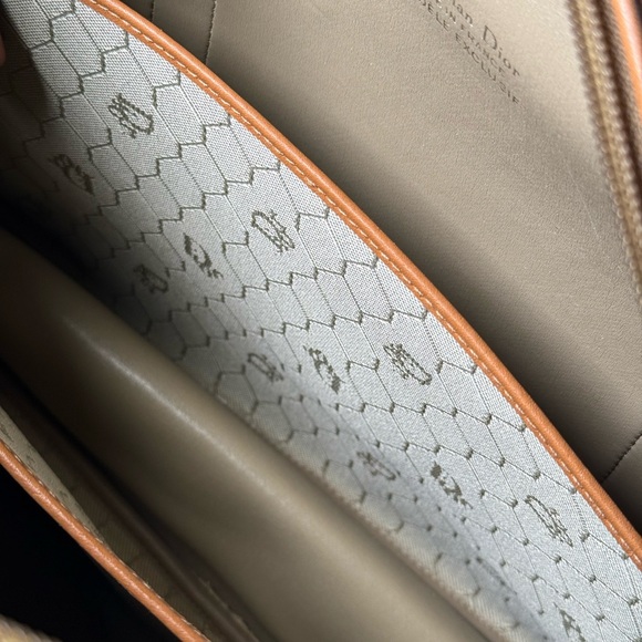 Christian Dior Rare Honeycomb Deauville Handbag - Picture 15 of 15